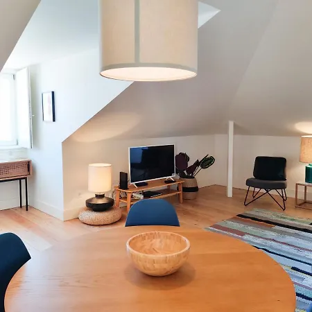 Flh Downtown Modern *